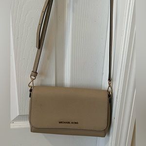 Michael Kors Crossbody